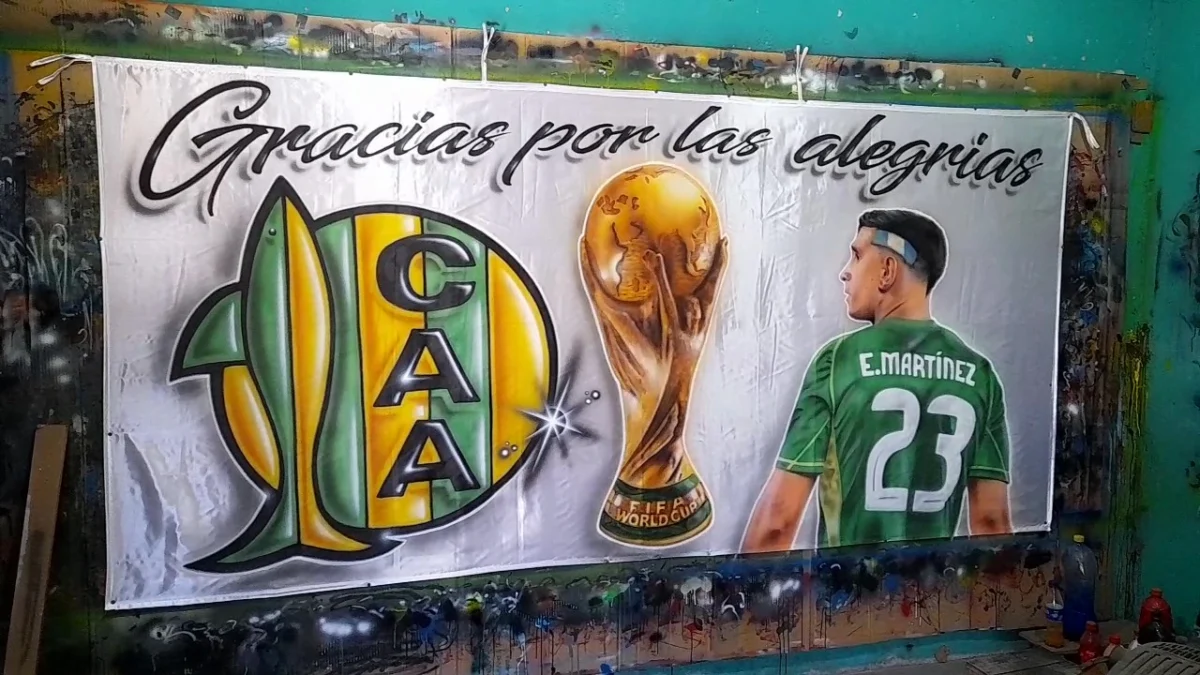 trapo de aldosivi de mar del plata con frase