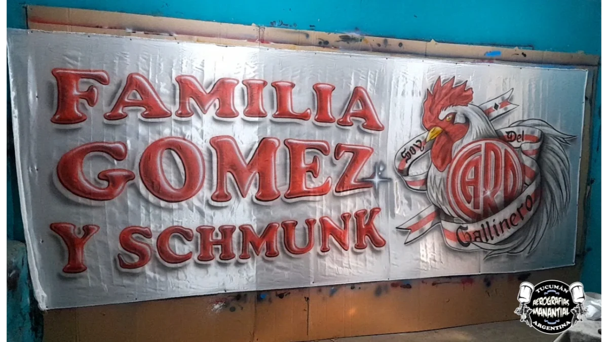 bandera de river con dibujo