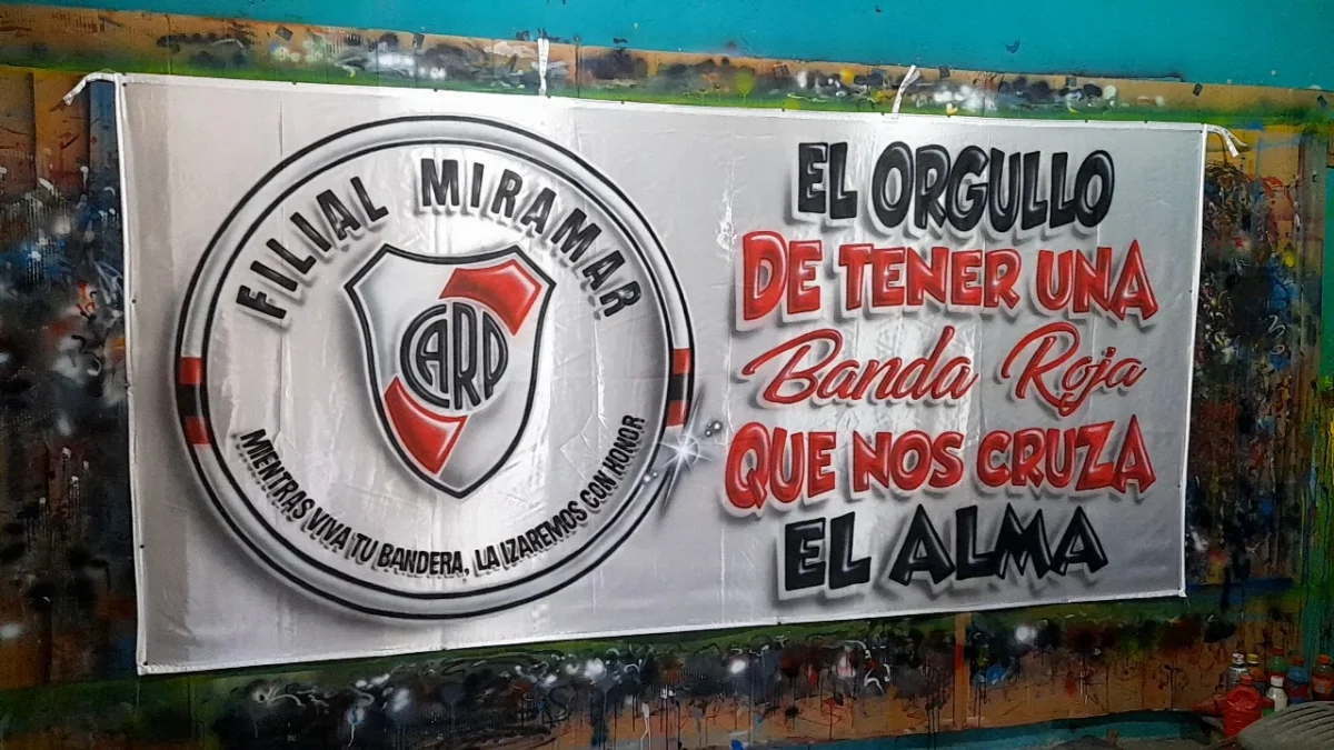 filial bandera miramar de river plate aerografia